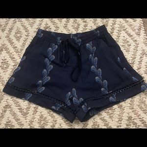 Cute navy out to dinner shorts